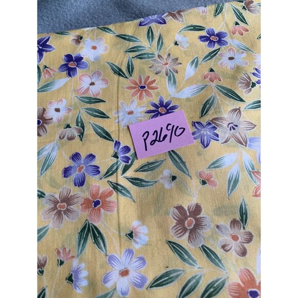 Floral Pattern Yellow Cotton Fabric 1/2 yard x 44" wide - Picture 4 of 4